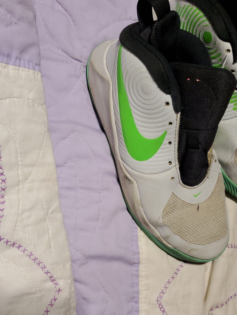Nike White Sneakers with Neon Green Swoosh and Black Collar